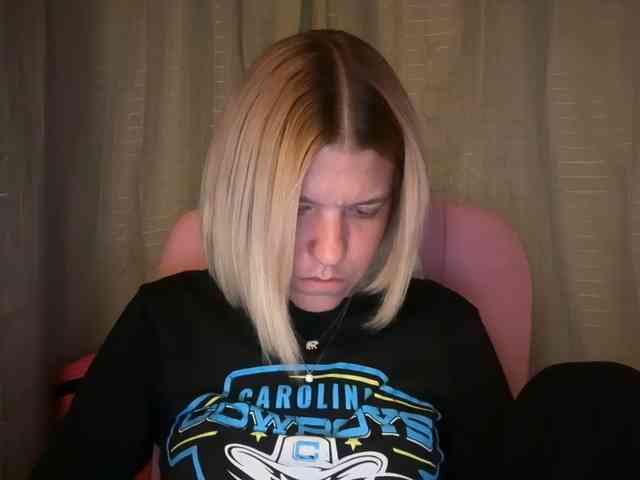 AmericnBarbie webcam