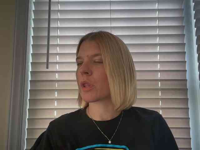 AmericnBarbie webcam