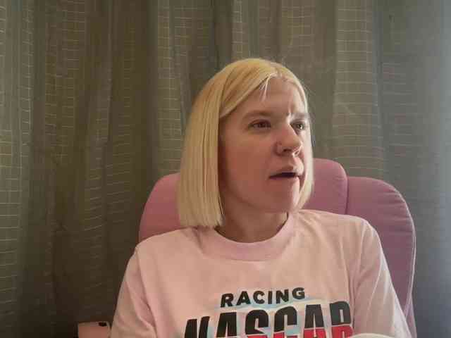AmericnBarbie webcam