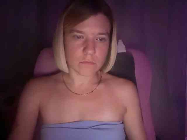 AmericnBarbie webcam