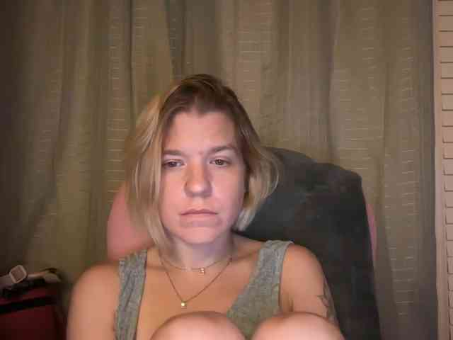 AmericnBarbie webcam
