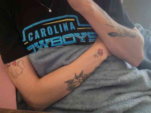 AmericnBarbie webcam