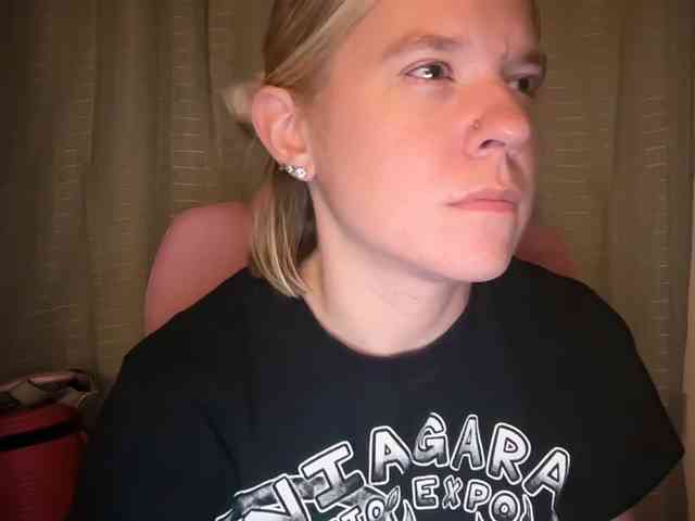 AmericnBarbie webcam