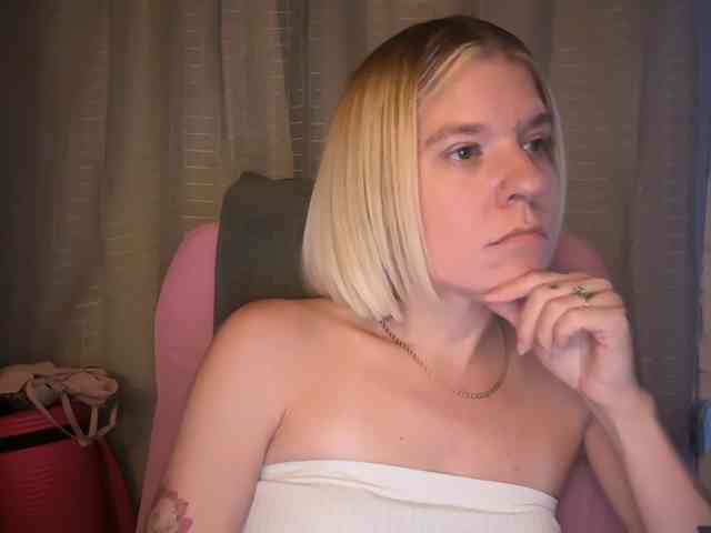 AmericnBarbie webcam