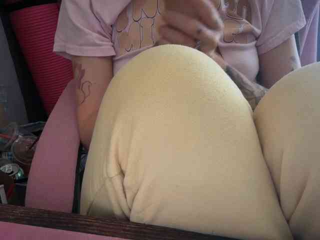 AmericnBarbie webcam
