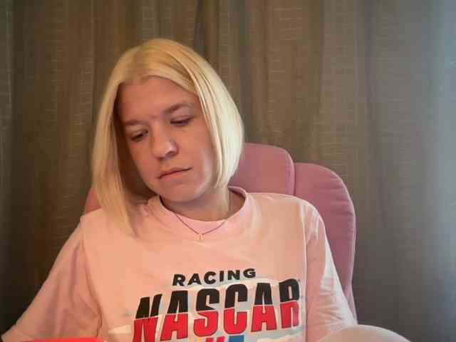 AmericnBarbie webcam