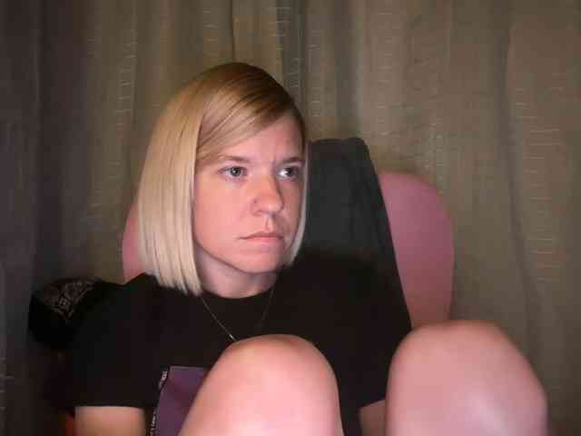 AmericnBarbie webcam
