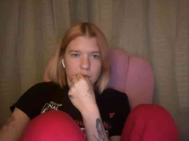 AmericnBarbie webcam