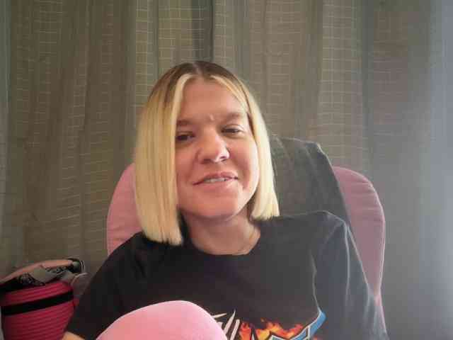 AmericnBarbie webcam