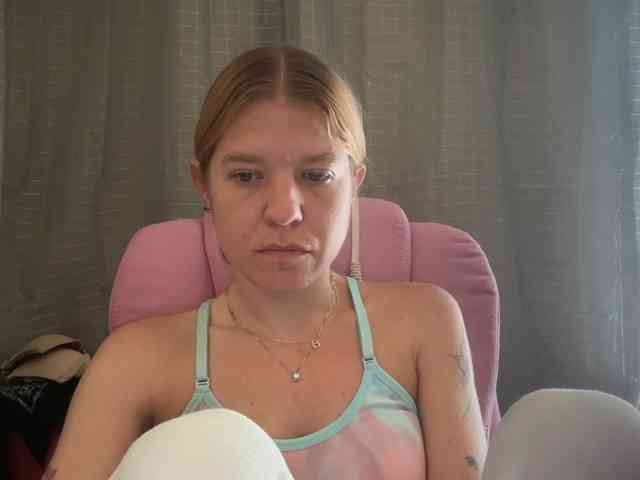 AmericnBarbie webcam
