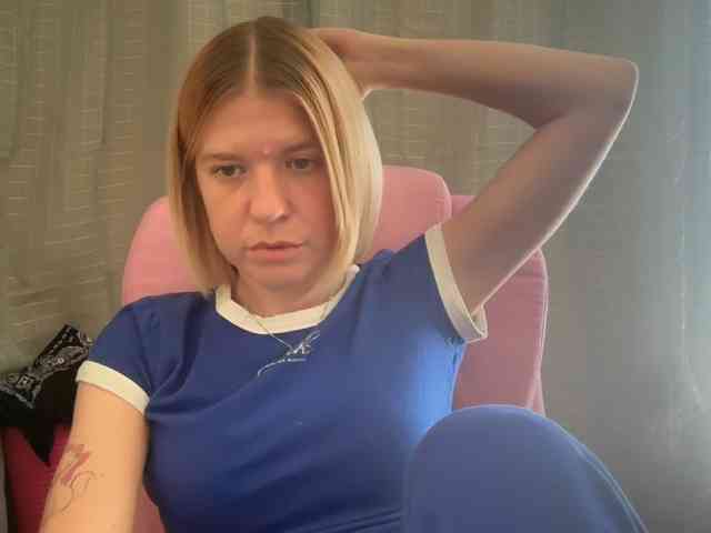 AmericnBarbie webcam