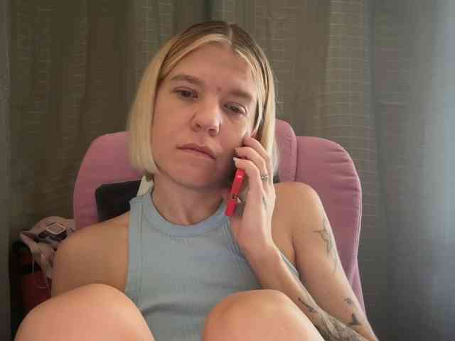 AmericnBarbie webcam