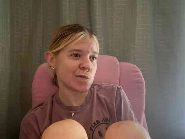 AmericnBarbie webcam