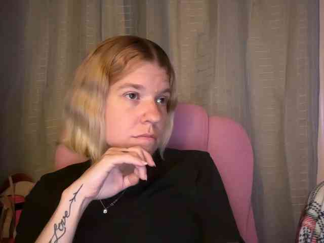 AmericnBarbie webcam