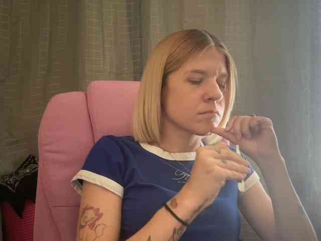 AmericnBarbie webcam