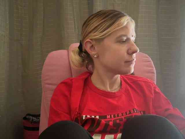 AmericnBarbie webcam