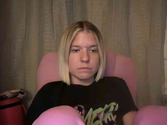 AmericnBarbie webcam