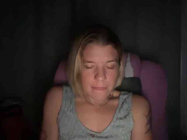 AmericnBarbie webcam