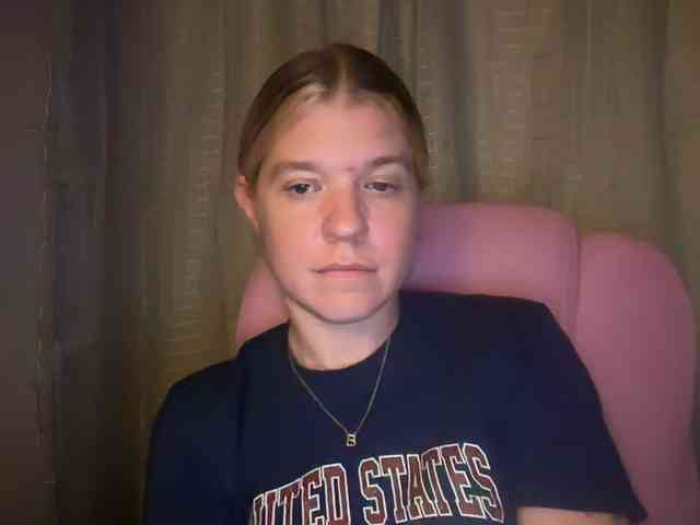 AmericnBarbie webcam