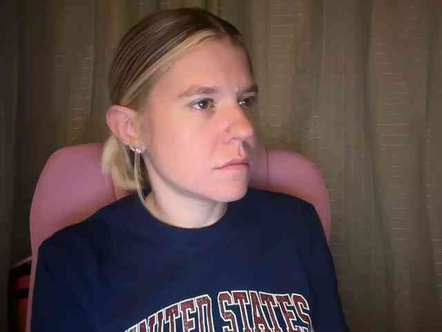 AmericnBarbie webcam