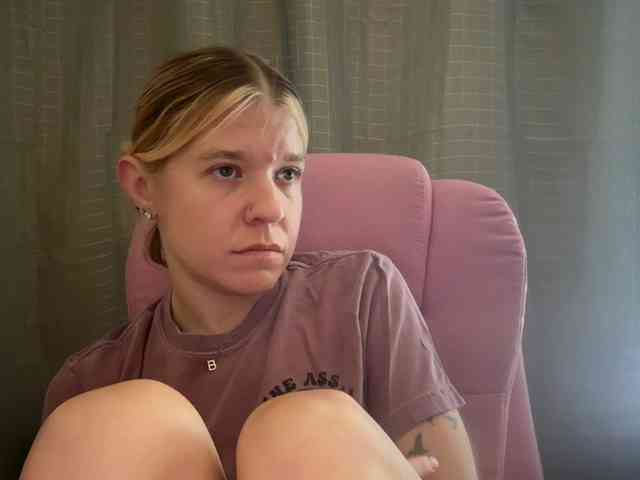 AmericnBarbie webcam