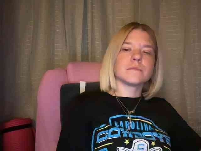 AmericnBarbie webcam