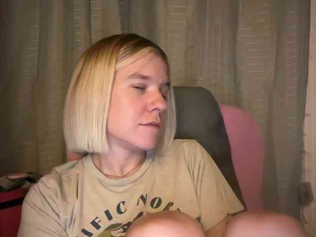AmericnBarbie webcam