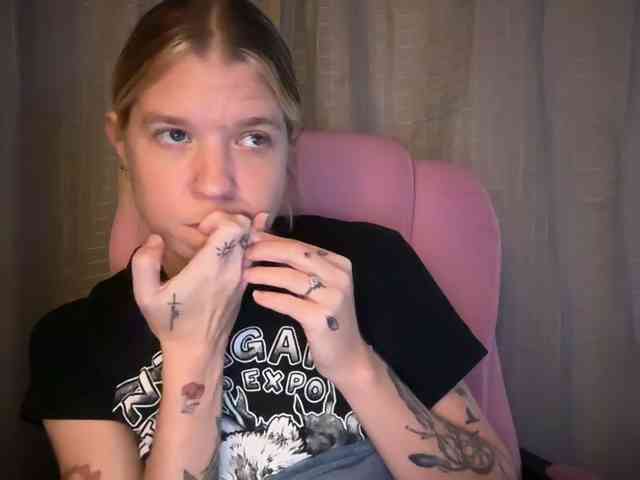 AmericnBarbie webcam
