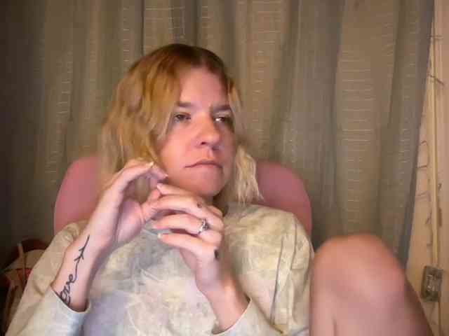 AmericnBarbie webcam