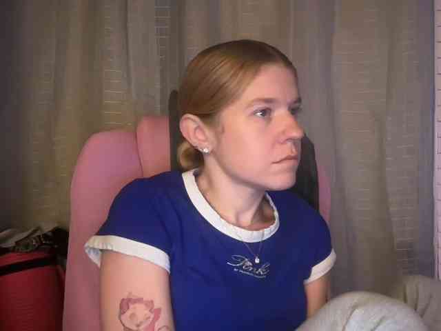AmericnBarbie webcam