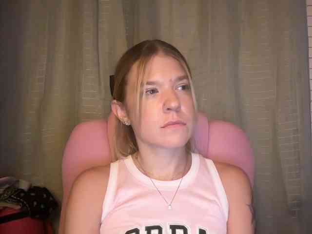 AmericnBarbie webcam