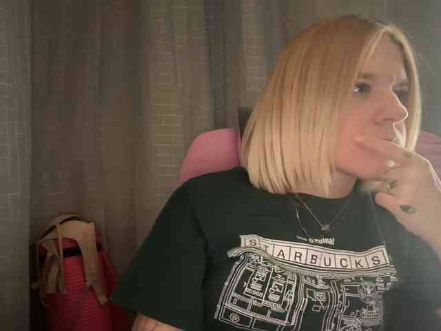 AmericnBarbie webcam