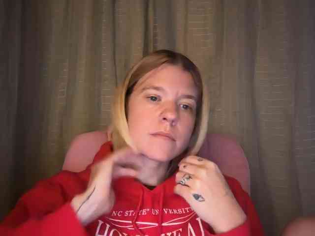 AmericnBarbie webcam