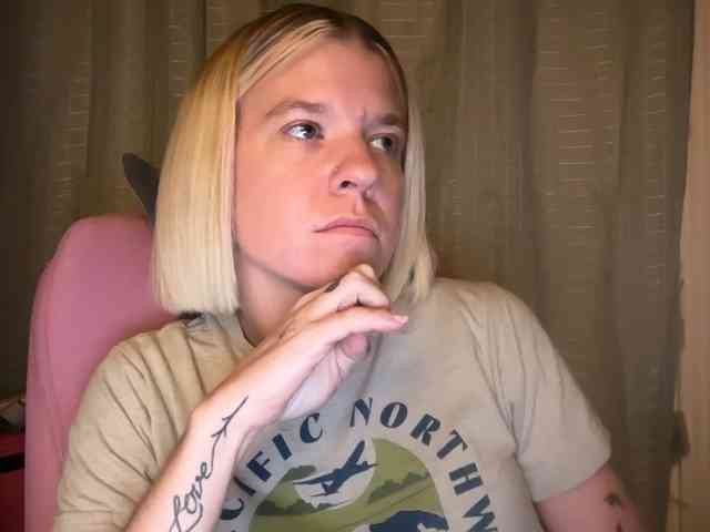 AmericnBarbie webcam