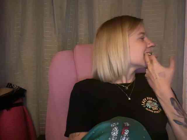 AmericnBarbie webcam