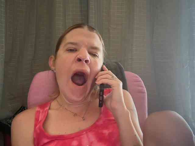 AmericnBarbie webcam