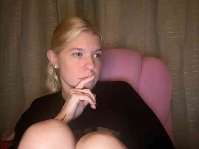 AmericnBarbie webcam