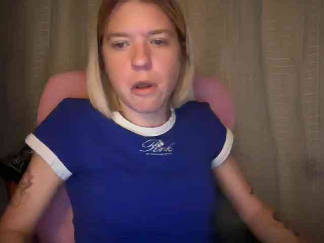 AmericnBarbie webcam