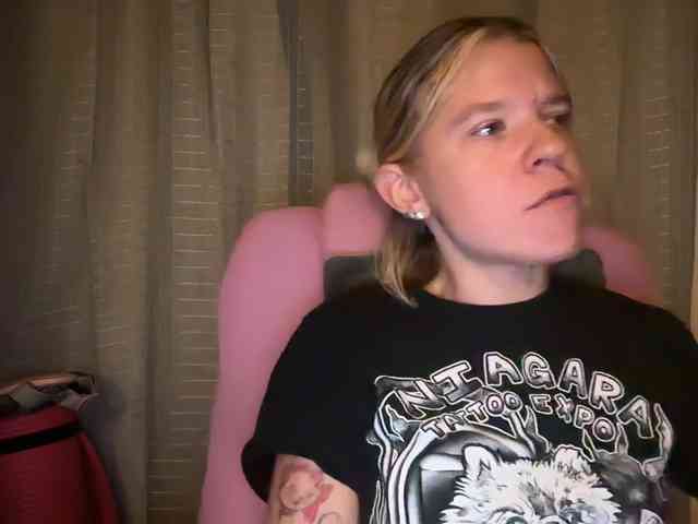 AmericnBarbie webcam
