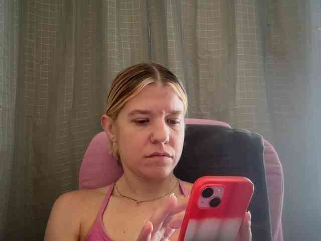 AmericnBarbie webcam