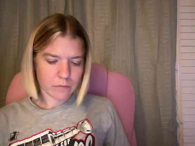 AmericnBarbie webcam
