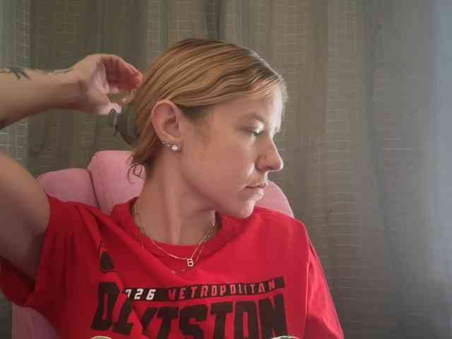 AmericnBarbie webcam