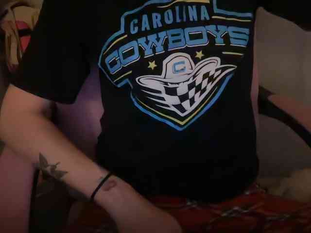 AmericnBarbie webcam