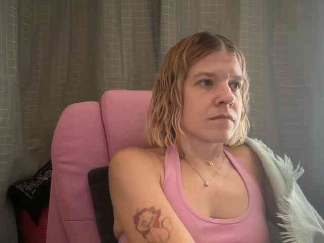 AmericnBarbie webcam