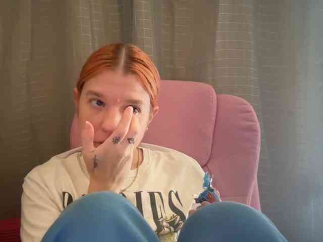 AmericnBarbie webcam