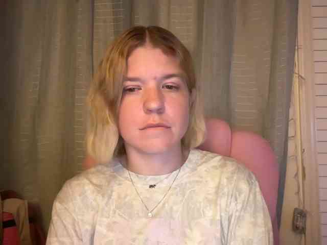 AmericnBarbie webcam