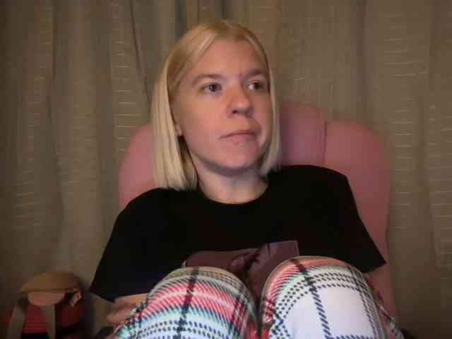 AmericnBarbie webcam