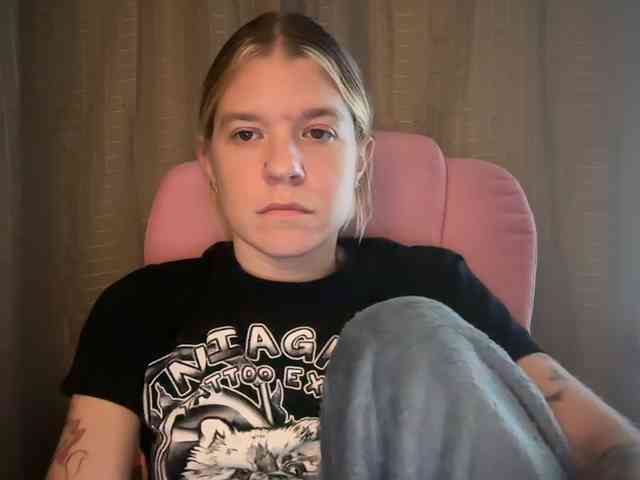 AmericnBarbie webcam
