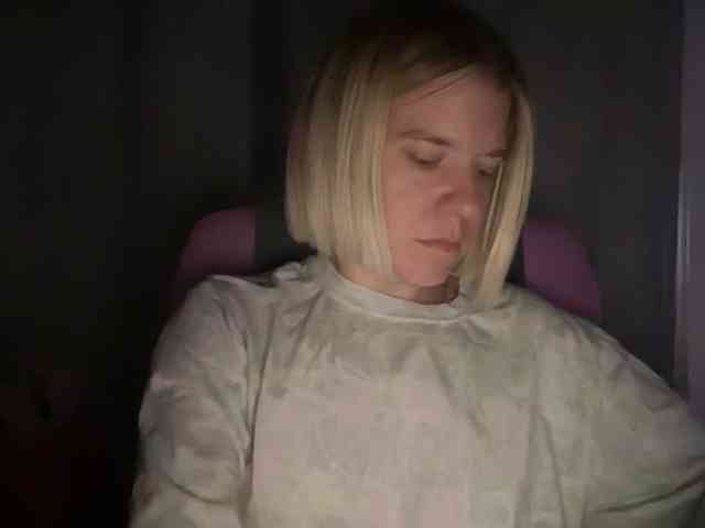 AmericnBarbie webcam