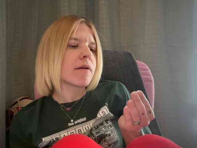 AmericnBarbie webcam